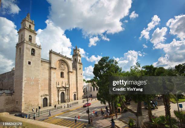 catedral de san ildefonso, merida-kathedrale von merida yucatan, mexiko - merida mexico stock-fotos und bilder