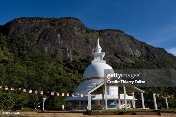 The Japanese Saama Dagabo Buddhist temple on the route to the summit of Adam's Peak. Adam's Peak is a 2,243 meter conical mountain well known for its...