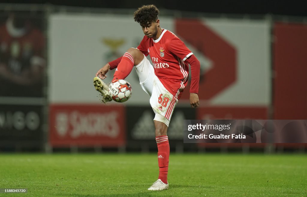 SL Benfica B v Varzim SC - Liga Pro