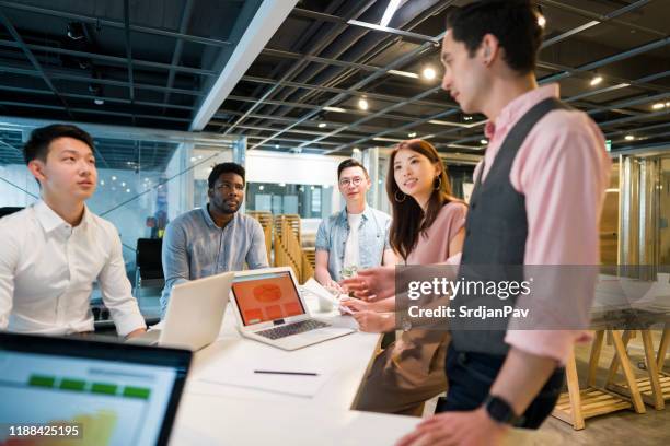 wir haben einige große ideen zu verwalten - projektmanagement stock-fotos und bilder