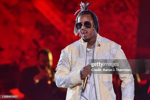 Jeremih performs onstage during the Soul Train Music Awards at the Orleans Arena on November 17, 2019 in Las Vegas, Nevada.