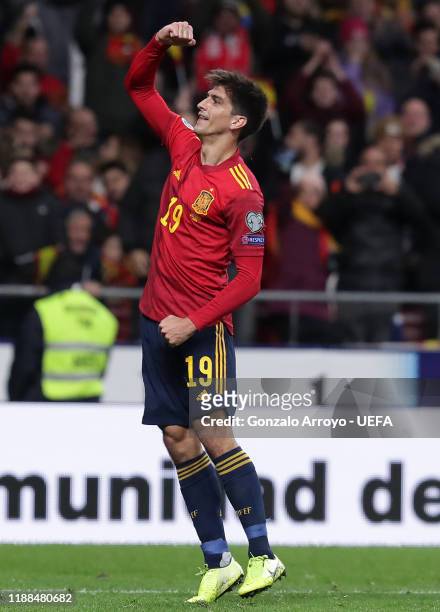 Gerard Moreno of Spain celebrates after scoring his team's second goal during the UEFA Euro 2020 Qualifier between Spain and Romania on November 18,...
