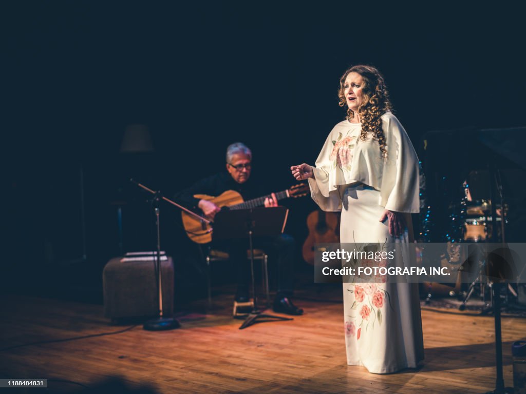Opera Photo Opera Singer Performing On The Stage High-Res Stock Photo - Getty Images