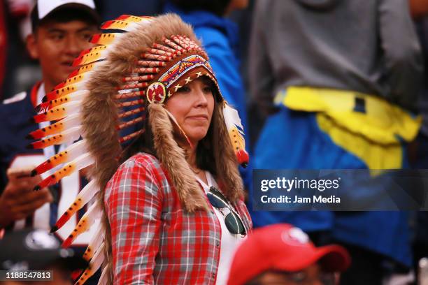 Kansas City Chiefs fan observes the game during the game between the Kansas City Chiefs and the Los Angeles Chargers at Estadio Azteca on November...