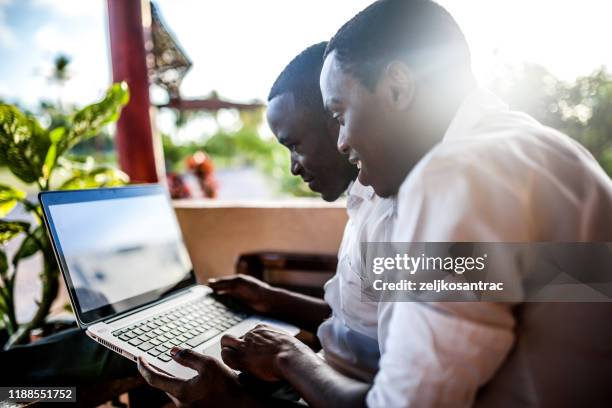 African Using Computer Africa School Computer Photos and Premium High Res Pictures - Getty Images