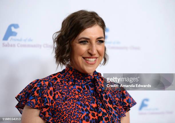 Actress Mayim Bialik arrives at the Saban Community Clinic's 43rd Annual Dinner Gala at The Beverly Hilton Hotel on November 18, 2019 in Beverly...