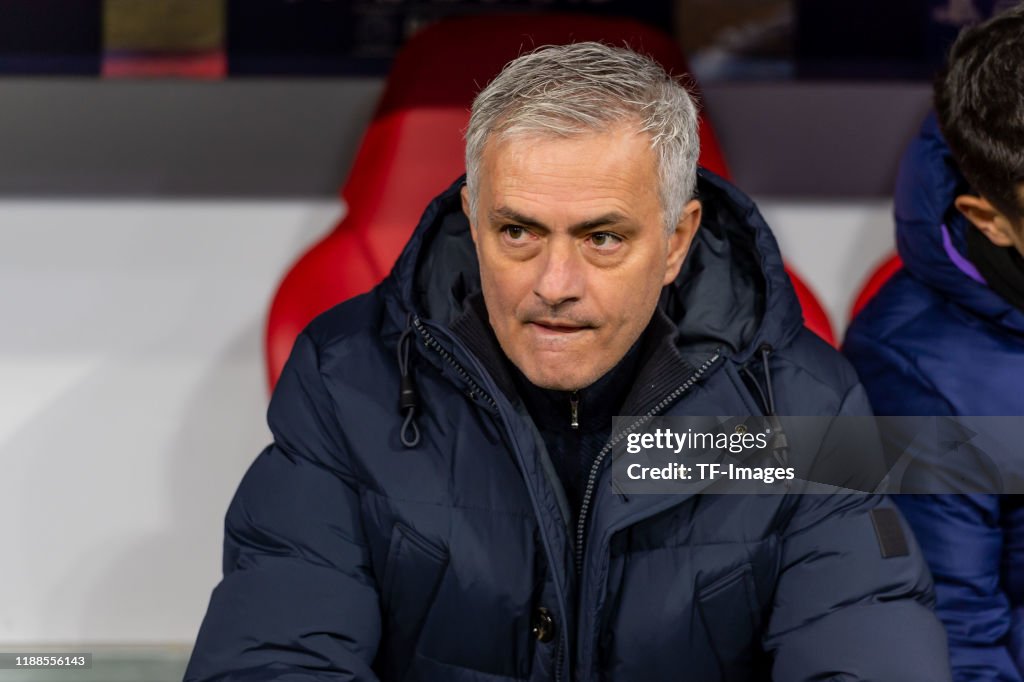 Mourinho as an interim solution? 'Players love him'
