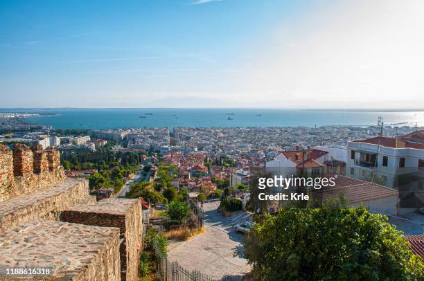 vista aérea de thessaloniki - thessaloniki - fotografias e filmes do acervo