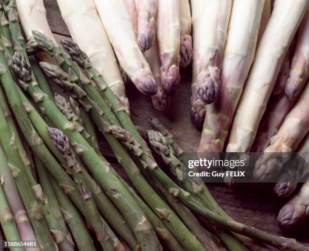 Asperges vertes et blanches de France, circa 1980.