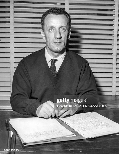Portrait de Maurice Merleau-Ponty Portrait de Maurice Merleau-Ponty