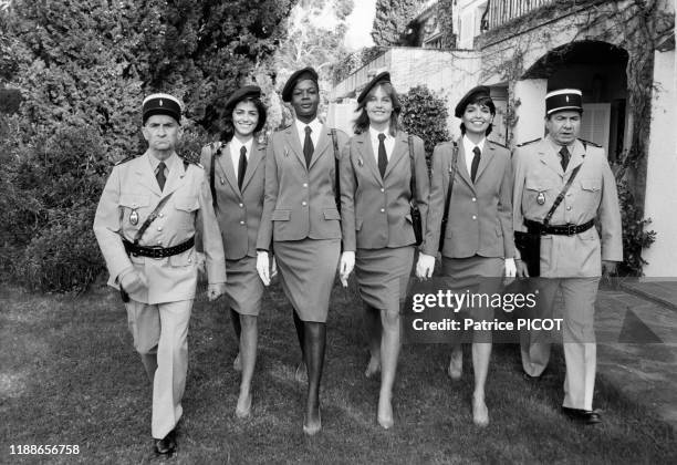 Louis de Funès sur le tournage du film 'Le Gendarme et les gendarmettes' de Jean Girault à Saint-Tropez le 7 avril 1982, France.