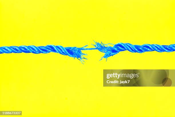 rope breaking - breaking apart stock pictures, royalty-free photos & images