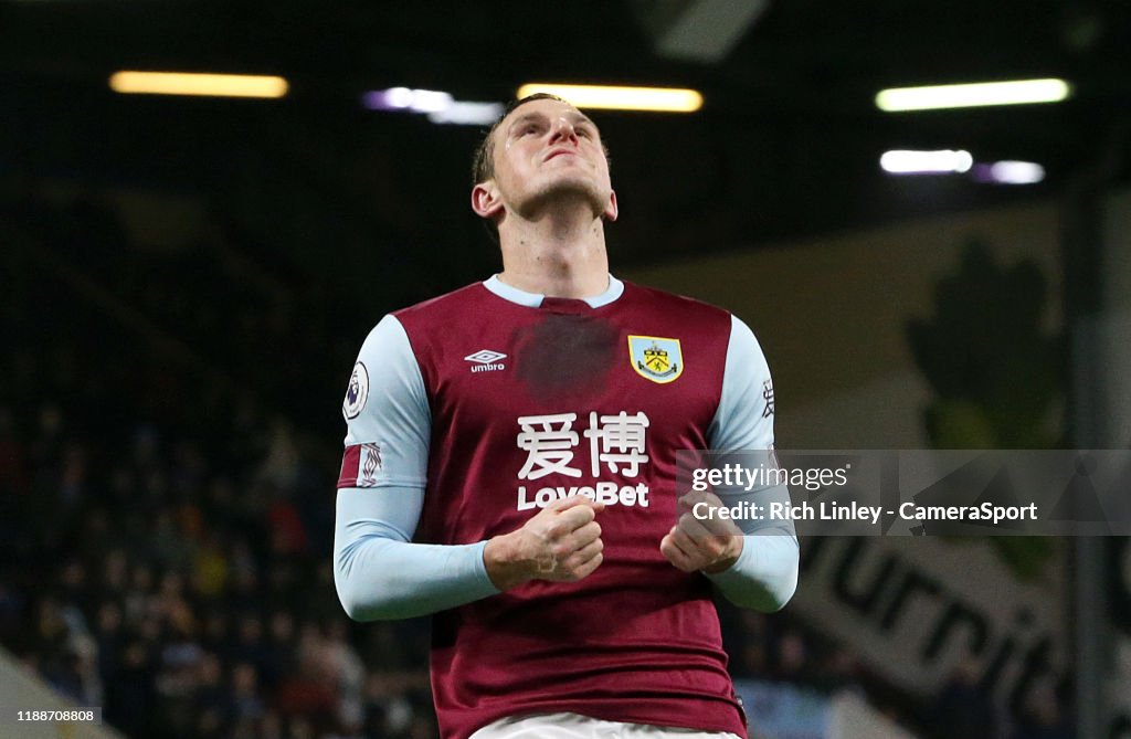 Burnley FC v Newcastle United - Premier League