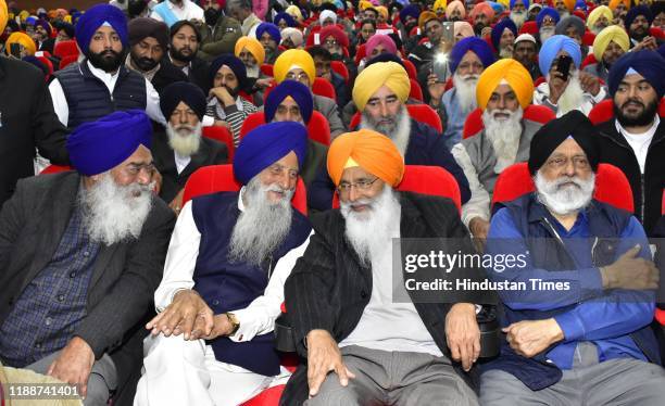 Ranjit R 64 Ranjit Singh R Stock Photos, High-Res Pictures, and Images - Getty ...