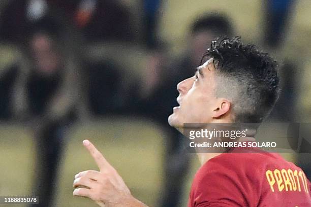 Roma's Argentinian forward Diego Perotti celebrates after scoring a penalty during the Italian Serie A football match AS Roma vs Spal on December 15,...
