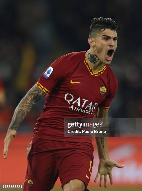 Diego Perotti of AS Roma celebrates after scoring the team's second goal from penalty spot during the Serie A match between AS Roma and SPAL at...