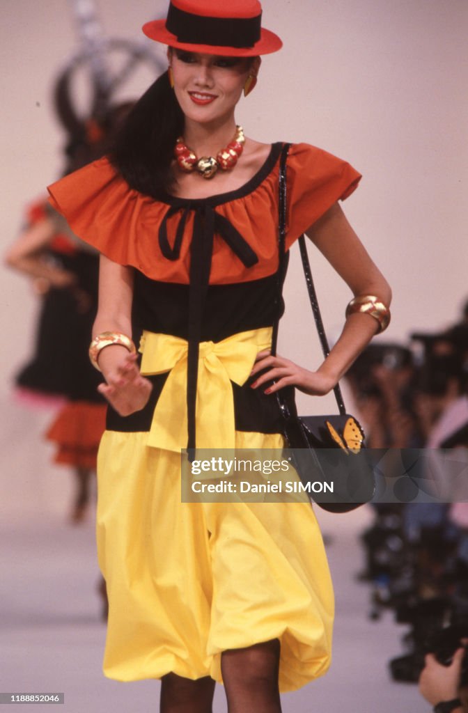 Défilé Yves Saint Laurent, Prêt-à-Porter, collection Printemps/été