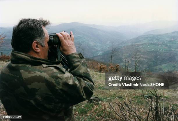 Ratko Mladic, commandant en chef de l'armée de la République serbe de Bosnie , lors de l'offensive contre Gorazde pendant la guerre de Bosnie...