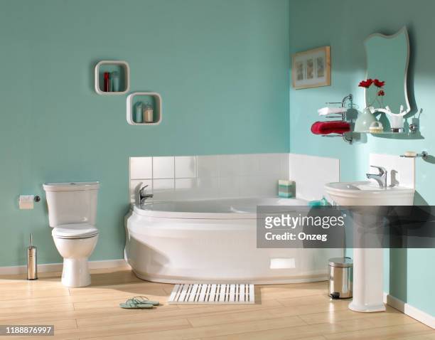 large luxurious bathroom - domestic bathroom stock pictures, royalty-free photos & images