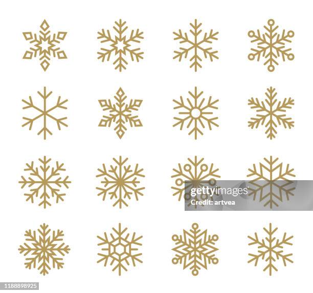 stockillustraties, clipart, cartoons en iconen met set sneeuwvlokken. lijn icons set. - kerstboomversiering