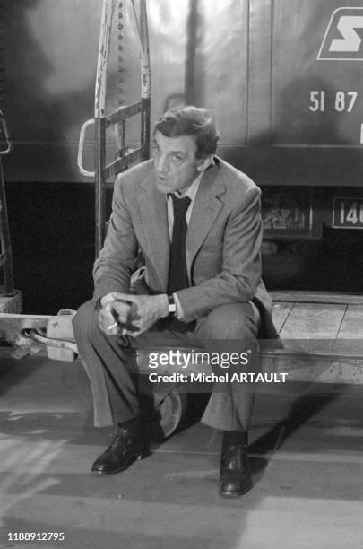 Lino Ventura lors du tournage du film 'La Gifle' réalisé par Claude Pinoteau à Paris le 20 juin 1974, France.