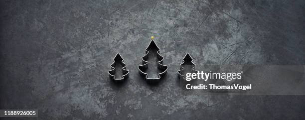 christmas trees - holiday blackboard metal gold glitter - pastry cutter stock pictures, royalty-free photos & images