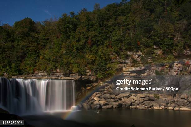 landscape with cumberland falls and rainbow, kentucky, usa - kentucky landscape stock pictures, royalty-free photos & images