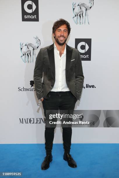 Max Giesinger arrives for the Tribute To Bambi at Kurhaus Baden-Baden on November 20, 2019 in Baden-Baden, Germany.