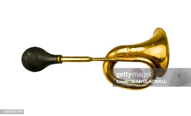 vintage car horn - blaasinstrument stockfoto's en -beelden