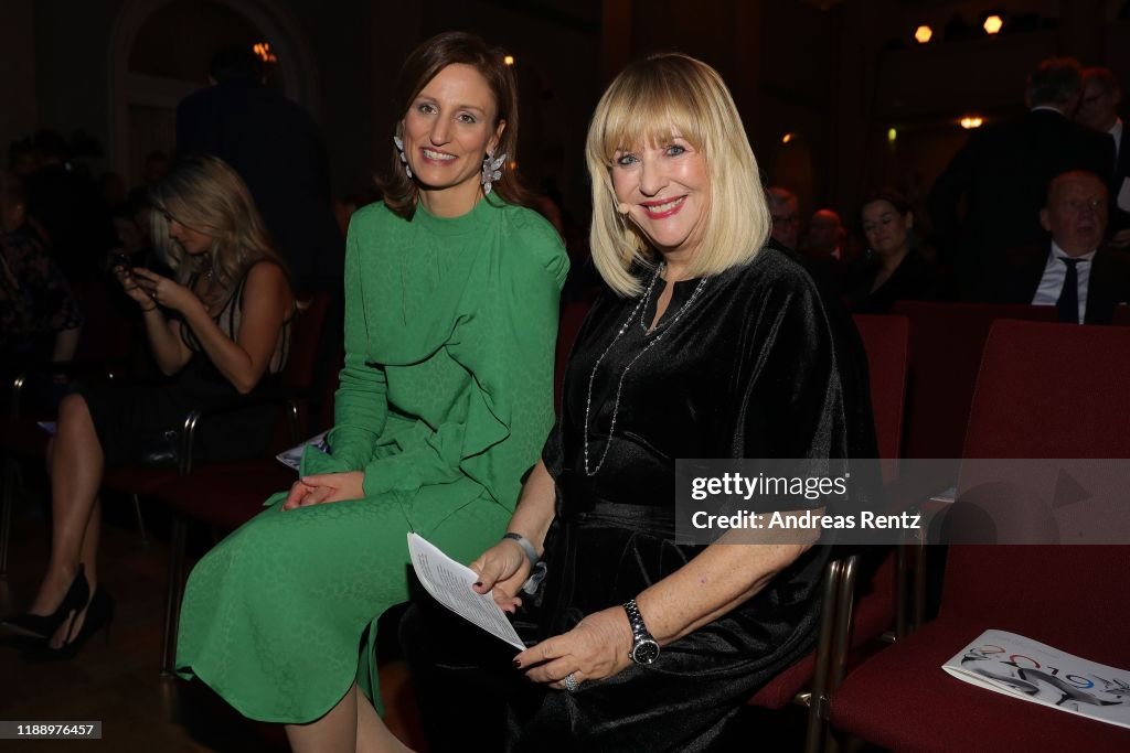 Tribute To Bambi 2019 - Show