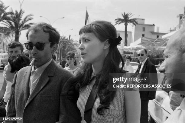 Jean-Luc Godard et Anna Karina lors du Festival de Cannes le 14 mai 1963, France.