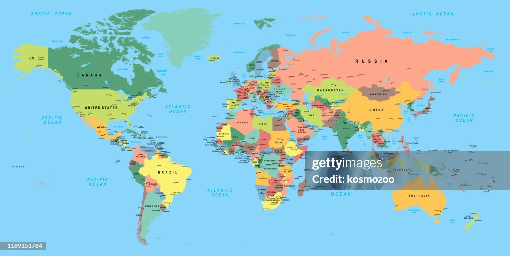 Veelkleurige wereld kaart met hoofdsteden en landen