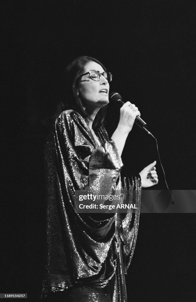 Nana Mouskouri en concert en 1986