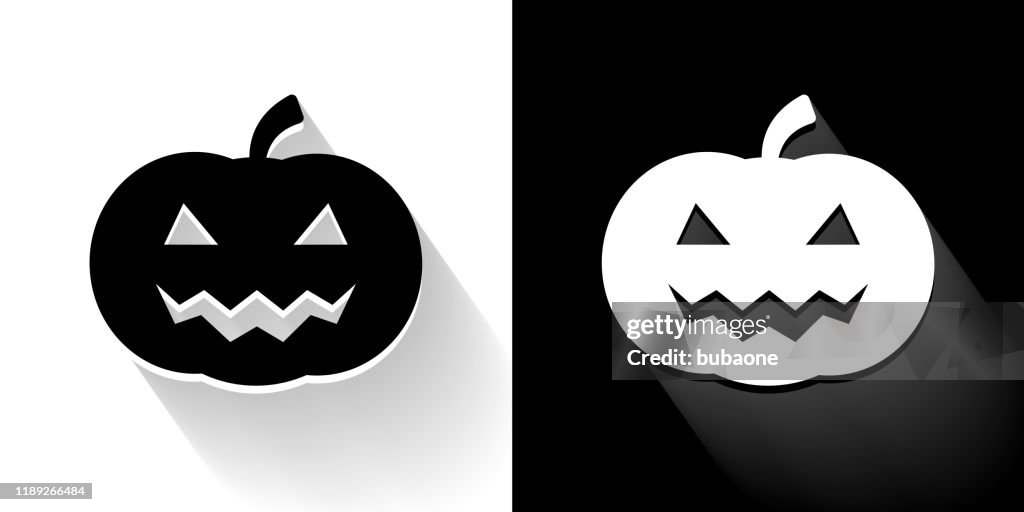 Icona in bianco e nero della faccia di zucca di Halloween con ombra lunga