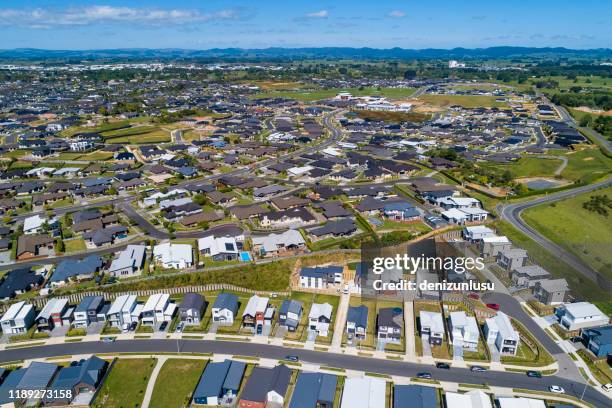 hamilton aerial view - hamilton nieuw zeeland stockfoto's en -beelden