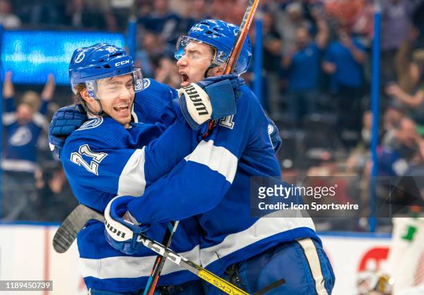 Tampa Bay Lightning center Anthony Cirelli Breaks free from Ottawa Senators left wing Nick Paul in the closing seconds of OT and scores a 1 v1 goal...