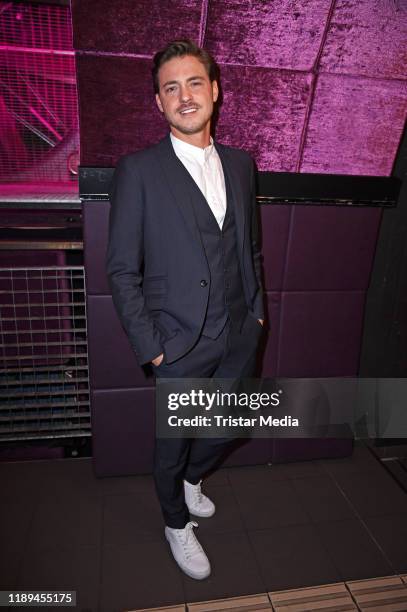 Contestant Dominic Smith attends the RTL / TV Now TV show "Prince Charming" finals at Bahnhof Pauli on December 18, 2019 in Hamburg, Germany.