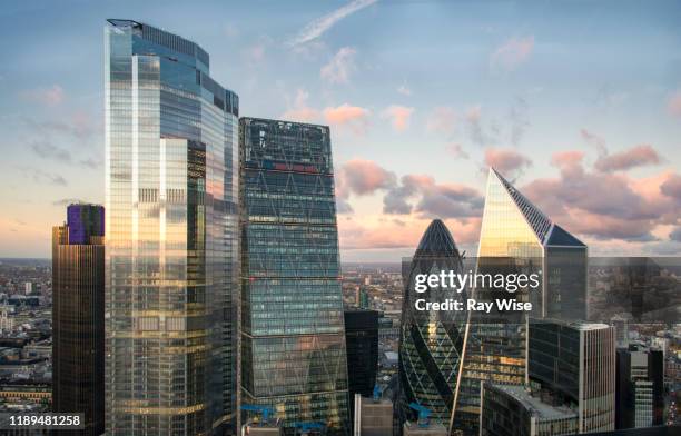 london skyscraper view autumn 2019 - bishopsgate london stock pictures, royalty-free photos & images