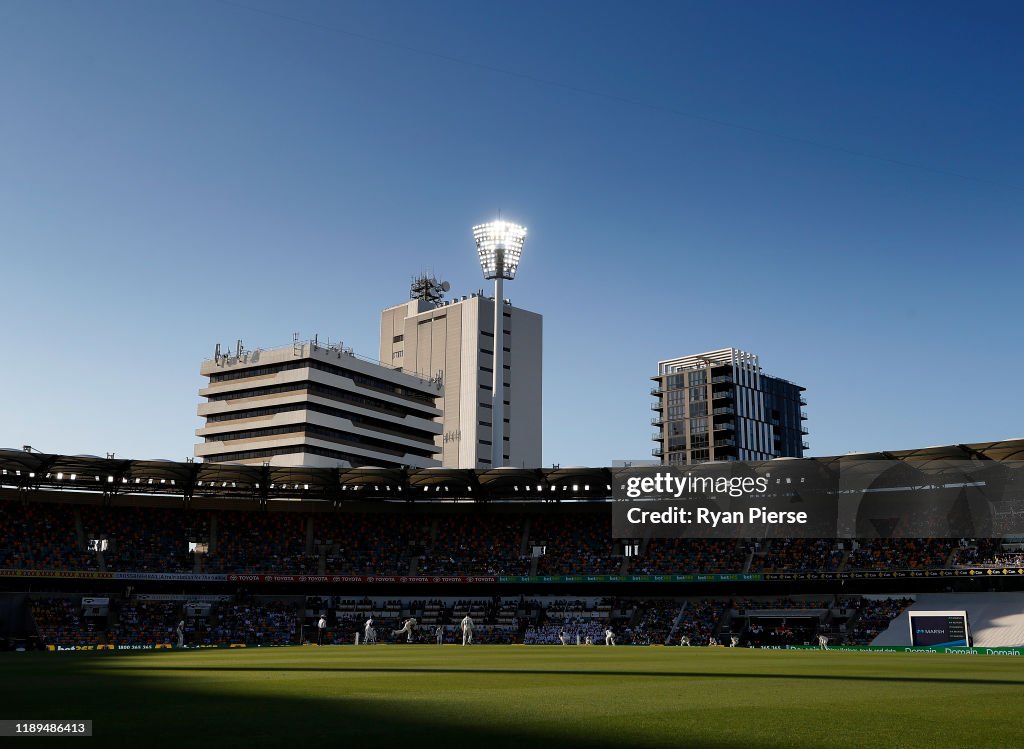 Australia v Pakistan - 1st Test: Day 3