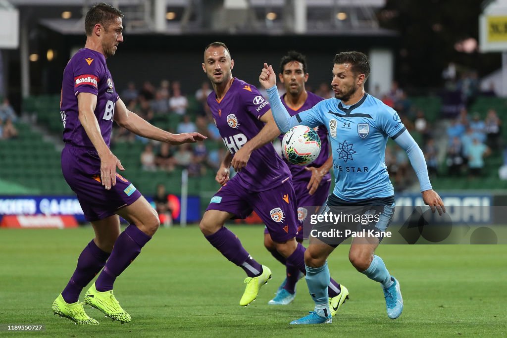 A-League Rd 7 - Perth v Sydney
