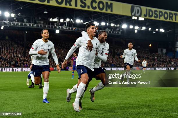 Roberto Firmino of Liverpool celebrating after scoring the winning goal during the Premier League match between Crystal Palace and Liverpool FC at...