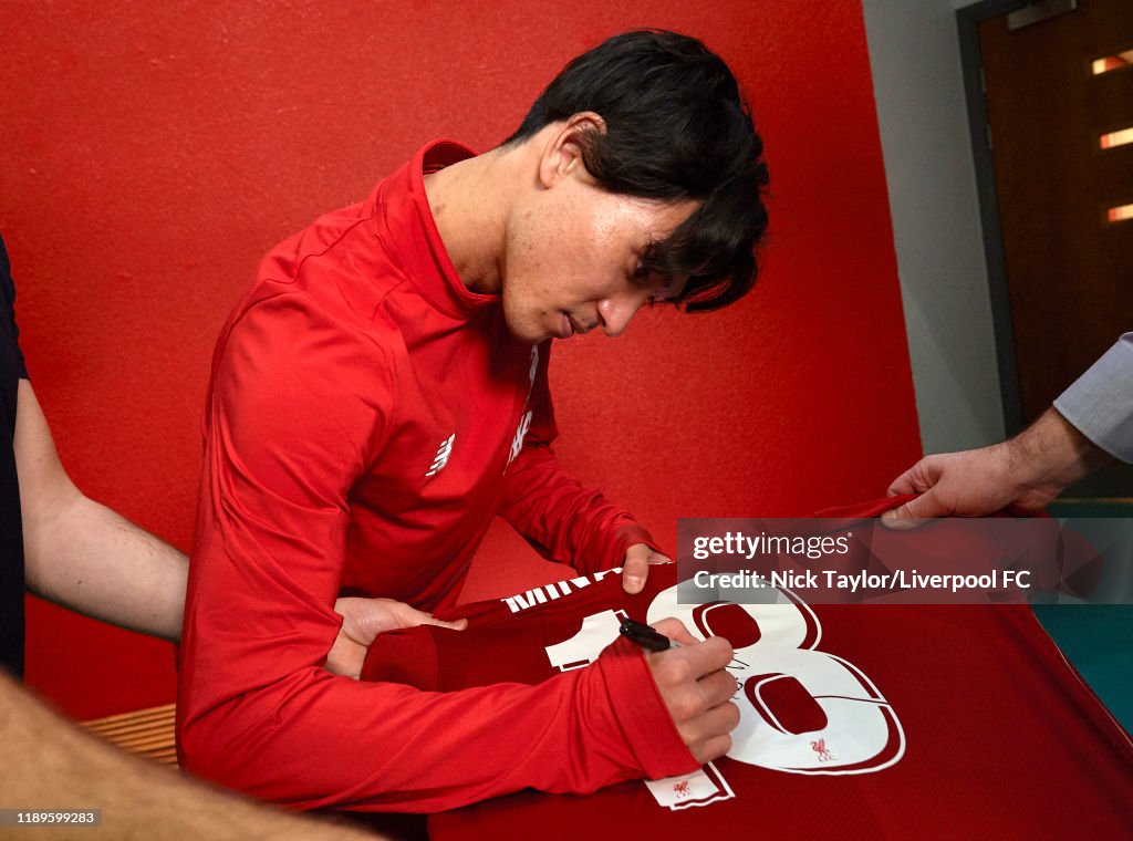 Liverpool Announce Signing of Takumi Minamino Ahead of January Transfer Window