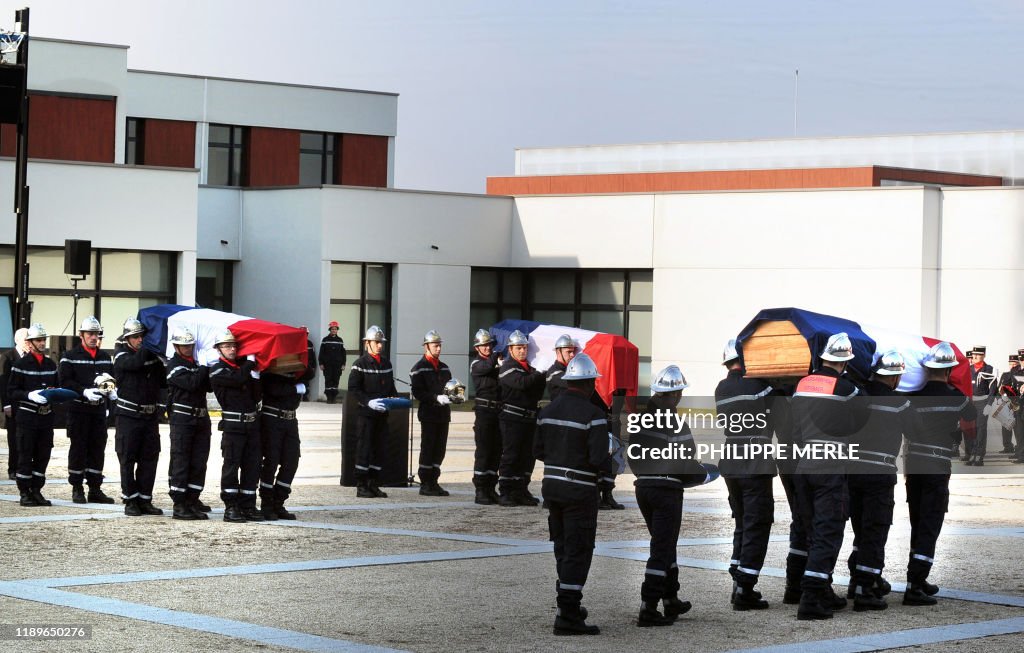 MONTAGNE-ACCIDENT-POMPIERS-HOMMAGE