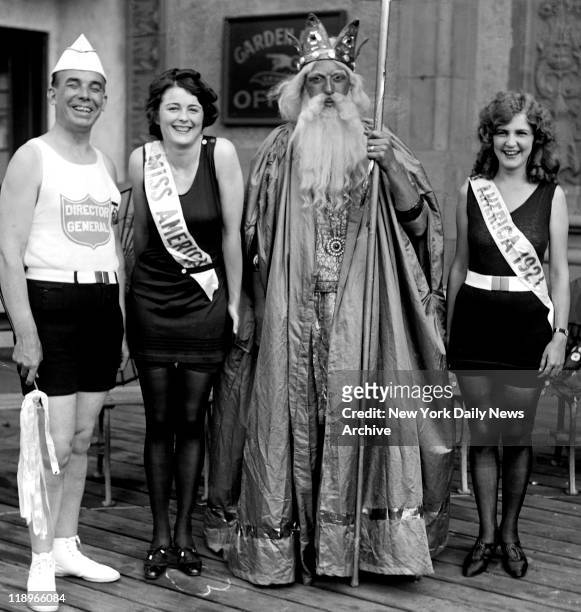 Miss America 1923 Contest winner Mary Katherine Campbell with Margaret Gorman - Miss America - 1921) Left to right, Mr. Nichol director of pageant;...