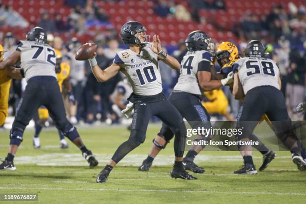 Utah State Aggies quarterback Jordan Love passes during the Tropical Smoothie Cafe Frisco Bowl on December 20, 2019 at Toyota Stadium in Frisco, TX.