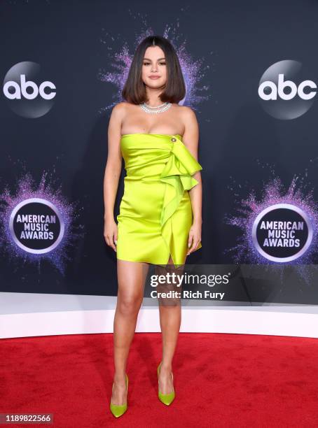 Selena Gomez attends the 2019 American Music Awards at Microsoft Theater on November 24, 2019 in Los Angeles, California.