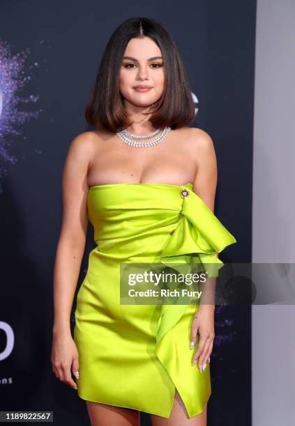 Selena Gomez attends the 2019 American Music Awards at Microsoft Theater on November 24, 2019 in Los Angeles, California.