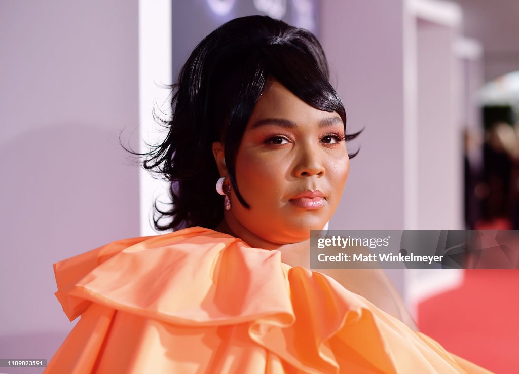 2019 American Music Awards - Red Carpet