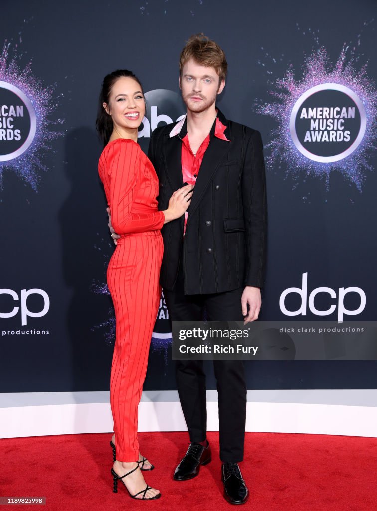 2019 American Music Awards - Arrivals