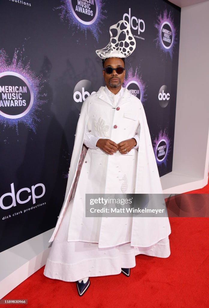 2019 American Music Awards - Red Carpet